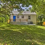 Family-Friendly Atlanta Home About 3 Mi To Downtown!