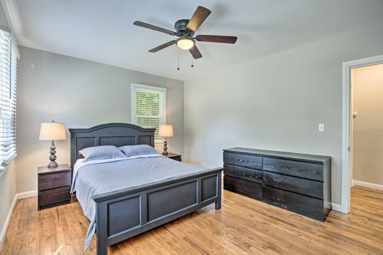 Family-friendly About 3 Mi To Downtown! Holiday home *